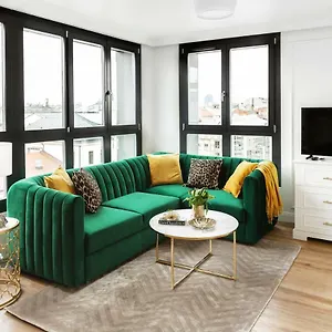 Golden Place 2 Apartment